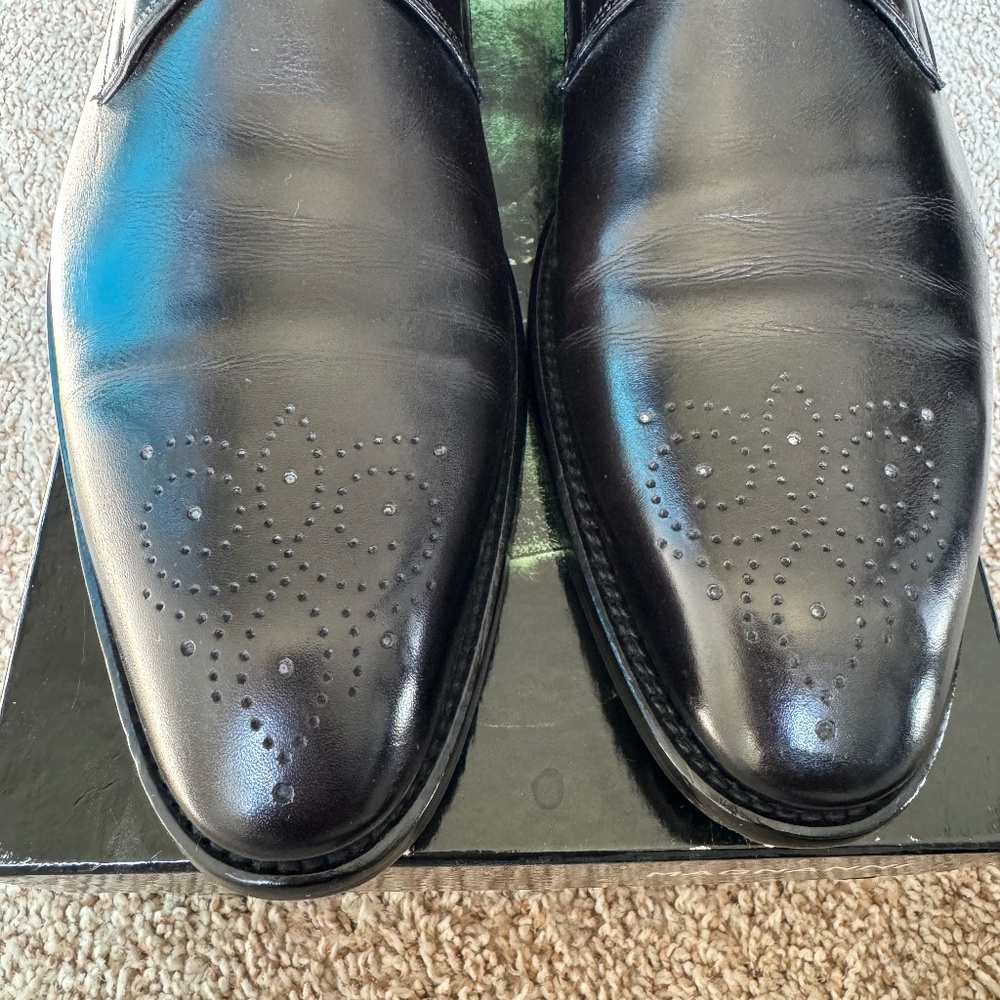 MAGNANNI GREY (CHARCOAL) MEDALLION PLAIN TOE MONK STRAP